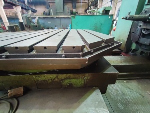 Горизонтально-расточной станок 2636гф2