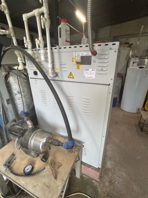 Стирально-отжимная машина Вега В-25 Вязьма