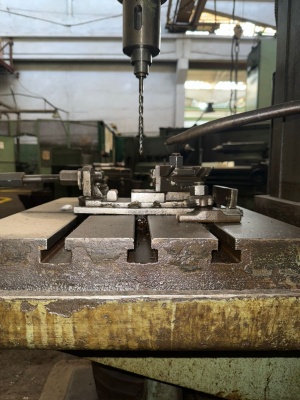 Вертикально-сверлильный станок 2н150