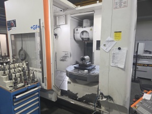 5 осевой обрабатывающий центр MIKRON HPM 1350U