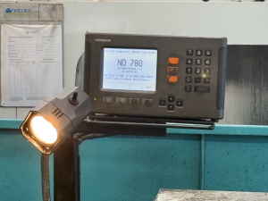 Токарно центровой станок Mexpol - TUB 830B