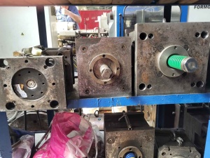 Пресс-формы для литья пластмасс