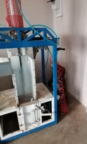 Станок для производства (бахилы)