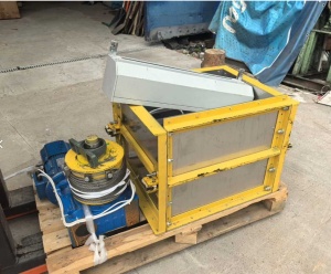 Грузовой подъемник гп50-Ш-3,0 для кафе и складов