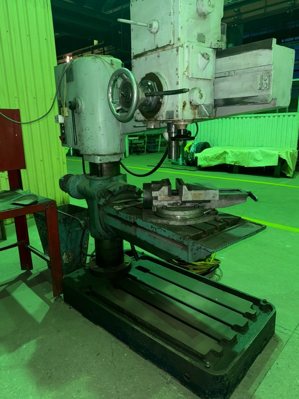 Радиально-сверлильный станок 2Л53У (1857)