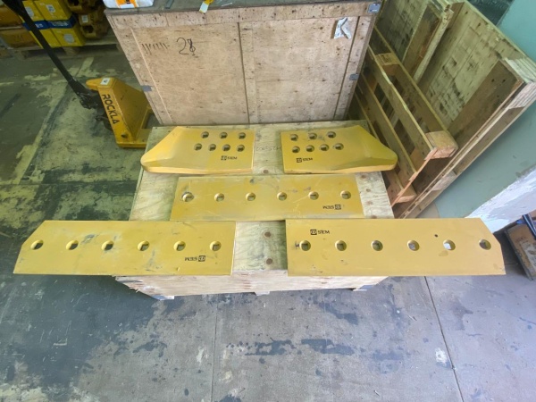 Ножи отвалов бульдозеров