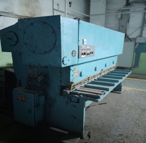 Ножницы (гильотина) НВ3118