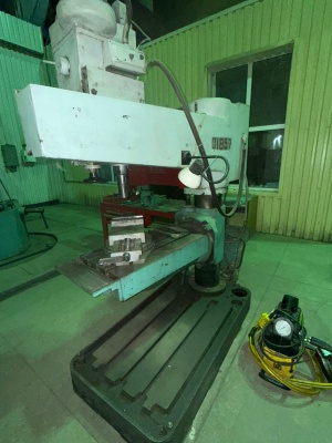 Радиально-сверлильный станок 2Л53У (1857)