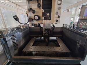 Электроэрозионный станок ACCUTEX AU-500iA