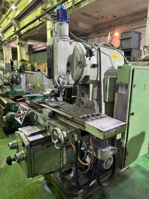 Вертикальный фрезерный станок 6Т12