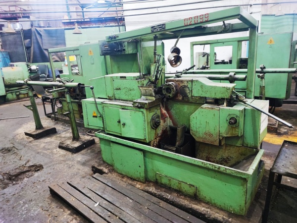 Токарно-револьверный станок автомат 1Е125 (2099)