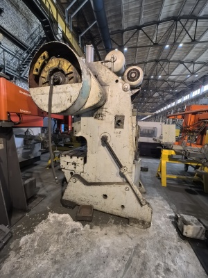 Пресс однокривошипный КД2330 ус.100тн