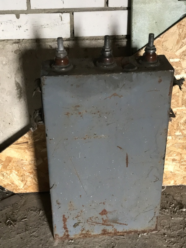 Конденсатор компенсирующий VEB TGL 200