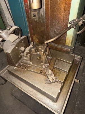 Вертикально-сверлильный станок 2Н135 (1457)