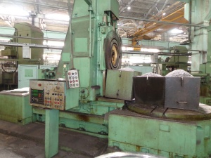 Зубофрезерный станок с ЧПУ 5А342ПФ2