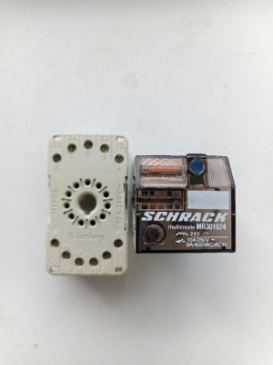 Силовое реле Schrack MR301024 с колодкой 11-Pin, 10A 250V, катушка 24VDC