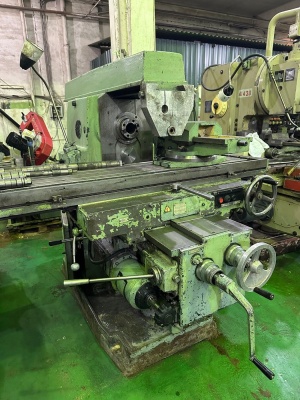 Горизонтальный фрезерный станок 6р83