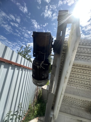 Транспортер скребковый наклонный