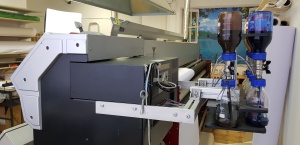 Almioflag 2,6 м (на базе Roland) — прямая печать по синтетике, встроенный каландр, 6×Epson DX4