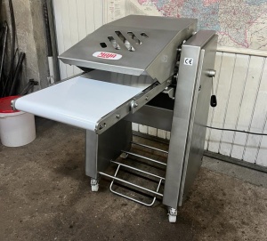 Шкуросъемная машина Maja Skinny II