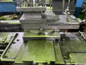 Токарный Винторезный станок, 1к62 РМЦ 1500 мм