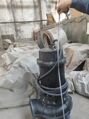 насосы дренажные, фекальные погружные 37и 22квт