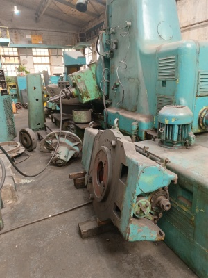 Зубофрезерный станок 5342