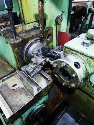 Токарно-револьверный станок автомат 1Е140 (2150)