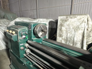 Станок Кусон-3 токарно-винторезный универсальный РМЦ 1,5 м