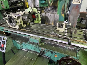 Вертикальный фрезерный станок 6т13