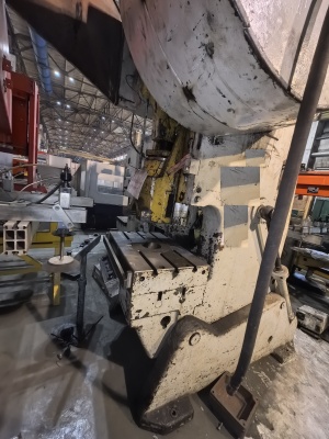 Пресс однокривошипный КД2330 ус.100тн