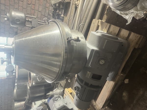 Сепаратор очиститель холодного молока А1-ОХО-10