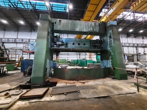 Двухстоечный токарно-карусельный станок 1563