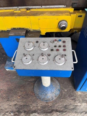 вертикально фрезерные станки 6М13ГН-1 с ЧПУ - 4шт