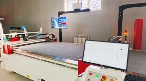 Конвейерный раскройный комплекс для рулонных и листовых материалов GBOS КС1625ТТ-RT-2P