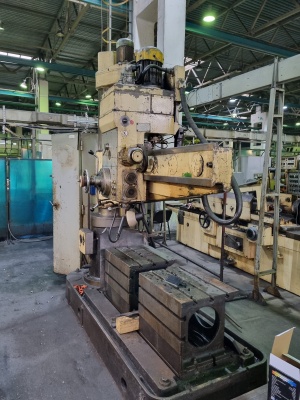 На продажу станки фрезерный FU315;токарный с ЧПУ 16Б16;Круглошлифовальный 3М161ВФ1;Радиально-сверлильный 2А554Ф1