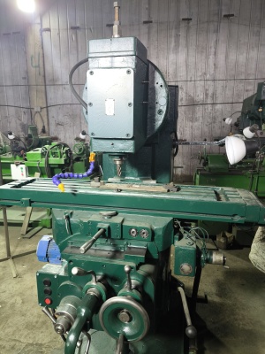 Станок 6Р11 вертикально фрезерный станок