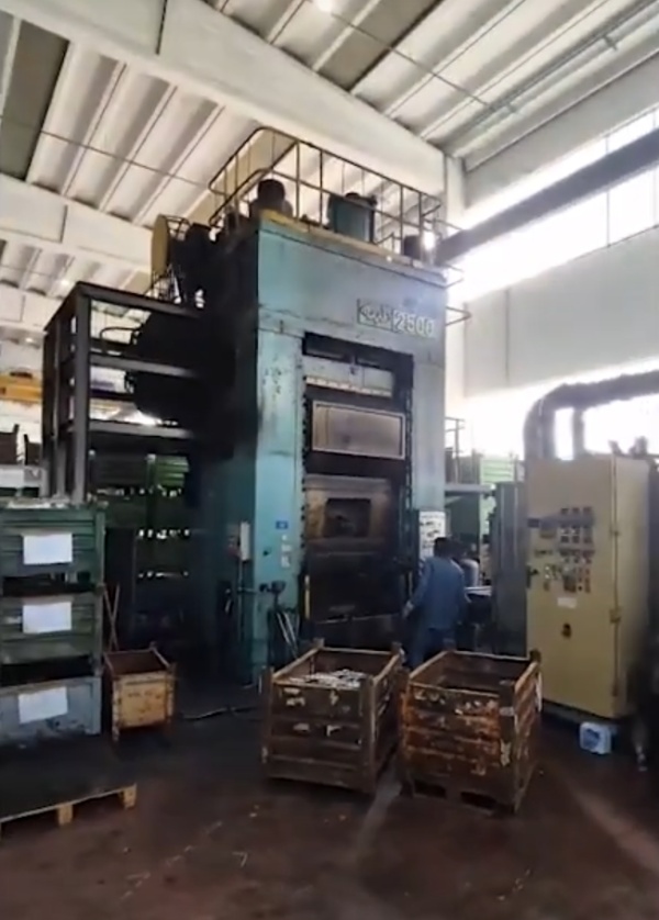 Пресс штамповочный КБ8044 аналог пресс К 504.003.844 пресс 2500 тонн