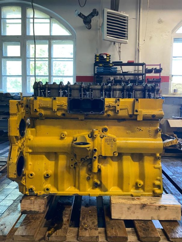 Двигатель C9 Caterpillar (Катерпиллар) восстановленный (Санкт-Петербург)