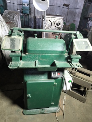 Станок точильно-шлифовальный (наждак)