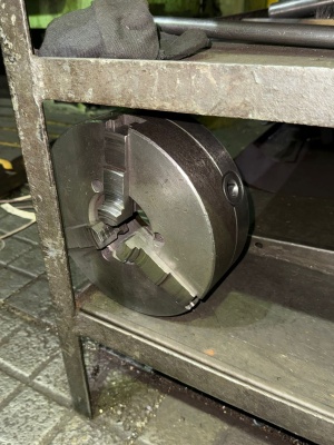 Токарно-винторезный станок МК6056 (2584)