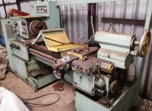 Токарно-винторезный станок 16д25