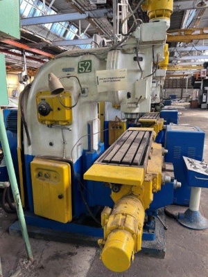 вертикально фрезерные станки 6М13ГН-1 с ЧПУ - 4шт