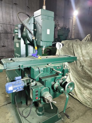 Станок 6Р11 вертикально фрезерный станок