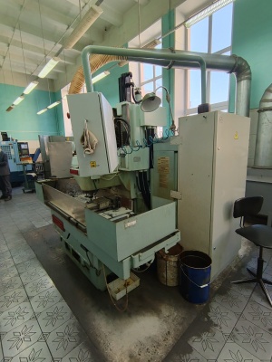 Станок фрезерный вертикальный Hitachi Macc Matic 48V с ЧПУ НЦ-210