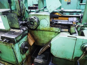 Токарно-револьверный станок автомат 1Е125 (2258)