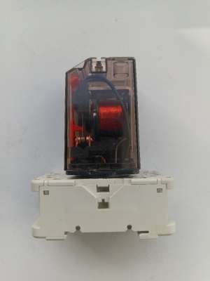 Силовое реле Schrack MR301024 с колодкой 11-Pin, 10A 250V, катушка 24VDC