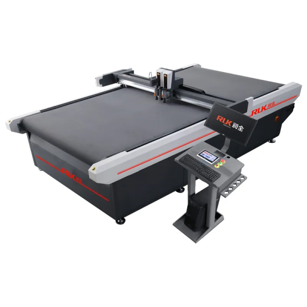 Профессиональный планшетный режущий плоттер с конвейерной подачей RUK MTC06-3020