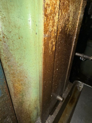 Вертикально-сверлильный станок 2Н135 (1290)