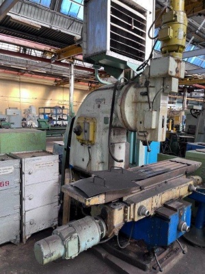 вертикально фрезерные станки 6М13ГН-1 с ЧПУ - 4шт